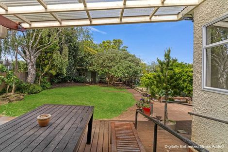 Photo of property in 17 Godwin Crescent, College Estate, Whanganui, 4500