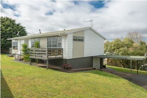 Photo of property in 46 Morrow Avenue, St Andrews, Hamilton, 3200