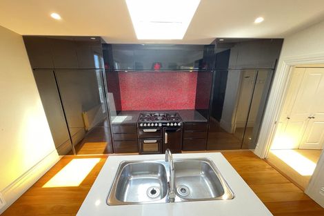 Photo of property in 2 Carson Street, Mornington, Dunedin, 9011