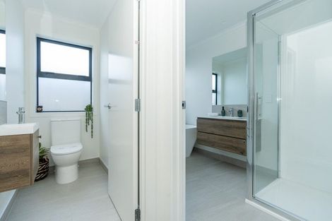 Photo of property in 23 Taahunui Rise, Peacocke, Hamilton, 3206