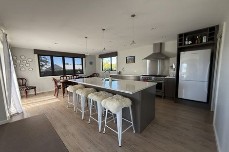 Photo of property in 18 Kelliher Drive, Wanaka, 9305