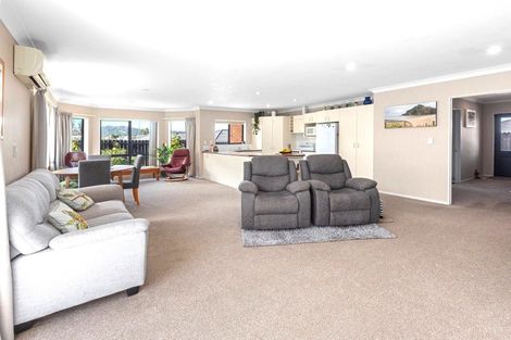 Photo of property in 9 Workman Way, Onerahi, Whangarei, 0110