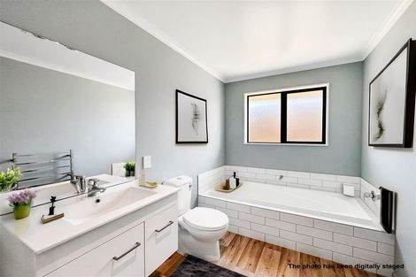 Photo of property in 86 Broadway Parade, Rolleston, 7615