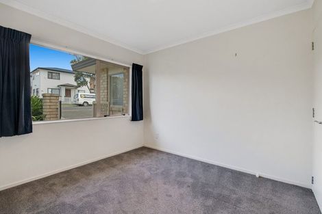 Photo of property in 53 Bay Street, Red Beach, 0932