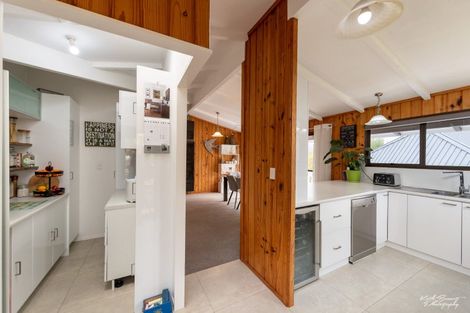 Photo of property in 8 Tapestry Grove, Silverstream, Upper Hutt, 5019