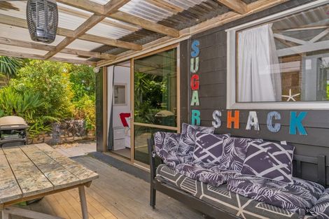 Photo of property in 36 Grierson Close, Hahei, Whitianga, 3591