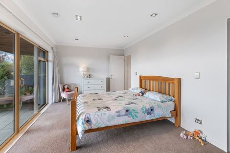 Photo of property in 4 Swanton Drive, Huntsbury, Christchurch, 8022