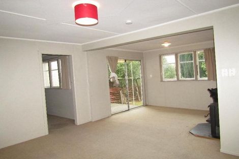 Photo of property in 2/18 Kereru Street, Two Mile Bay, Taupo, 3330