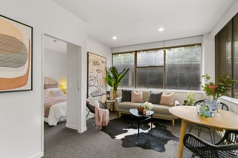 Photo of property in Terrace Tower Apartments, 1f/126 The Terrace, Wellington Central, Wellington, 6011