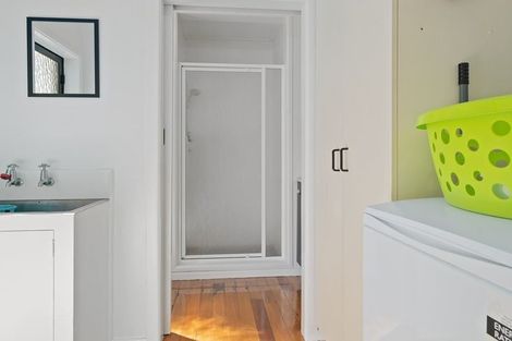 Photo of property in 22 Maunganui Road, Mount Maunganui, 3116