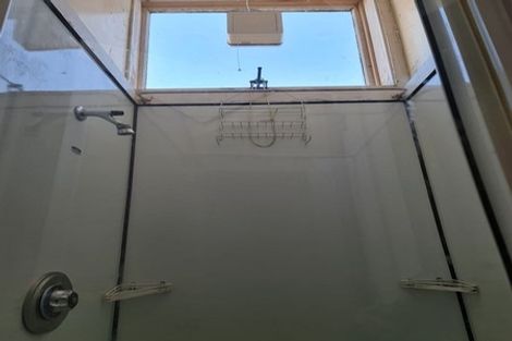 Photo of property in 45 Howe Street, North Dunedin, Dunedin, 9016