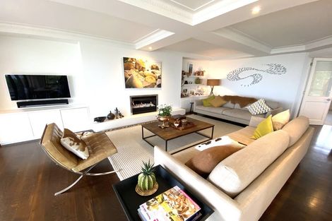 Photo of property in 125a Tamaki Drive, Mission Bay, Auckland, 1071