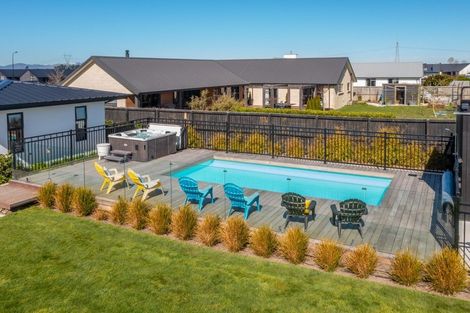 Photo of property in 25 Fairmont Rise, West Melton, 7618