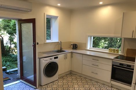 Photo of property in 36 Pembroke Road, Northland, Wellington, 6012