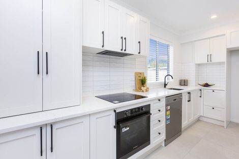 Photo of property in 44c Pine Avenue, Upper Hutt Central, Upper Hutt, 5018