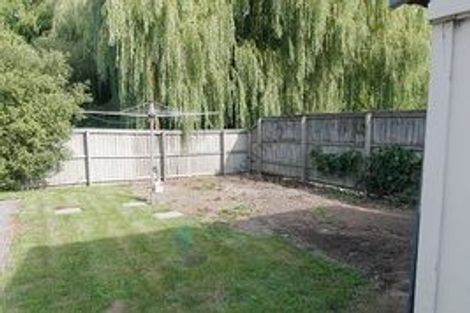 Photo of property in 98 Winters Road, Redwood, Christchurch, 8051