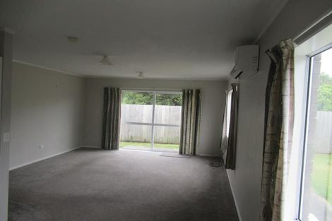 Photo of property in 8 Palmer Court, Paraparaumu, 5032