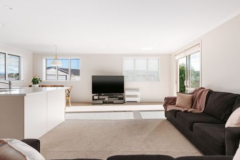 Photo of property in Waterview Estate, 86/4 Greystone Place, Omokoroa, 3114