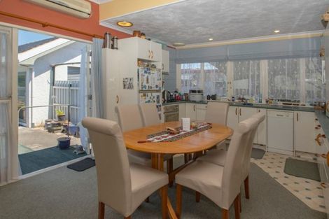 Photo of property in 30 Sanders Avenue, Marewa, Napier, 4110