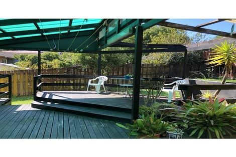 Photo of property in 26 Rotoiti Avenue, Pakuranga Heights, Auckland, 2010