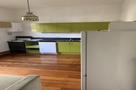 Photo of property in 8a Clermont Terrace, Kelburn, Wellington, 6012