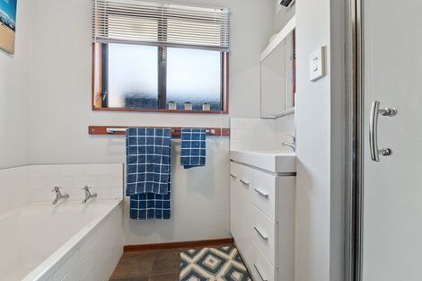 Photo of property in 1/119 Withells Road, Avonhead, Christchurch, 8042