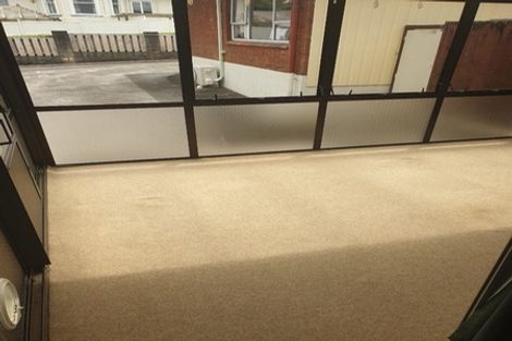 Photo of property in 3/62 Moana Avenue, One Tree Hill, Auckland, 1061