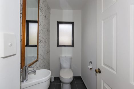 Photo of property in 300 Rosetta Road, Raumati Beach, Paraparaumu, 5032