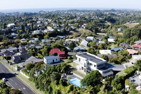 Photo of property in 33 Veale Road, Frankleigh Park, New Plymouth, 4371