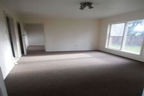 Photo of property in 1/68 Titirangi Road, New Lynn, Auckland, 0600