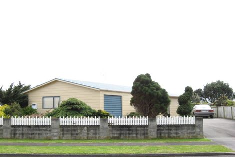 Photo of property in 10 Meade Place, Bell Block, New Plymouth, 4312