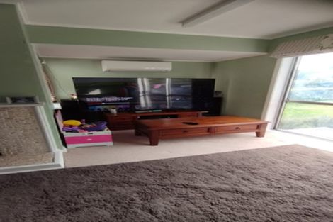 Photo of property in 22 Anthony Street, Tawa, Wellington, 5028