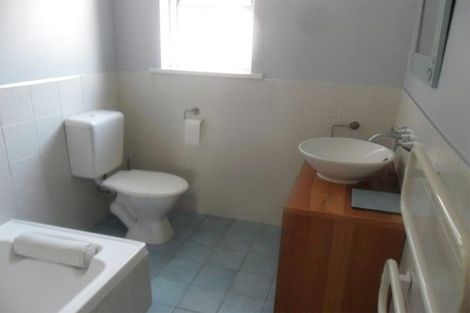 Photo of property in 44 Tio Tio Road, Miramar, Wellington, 6022