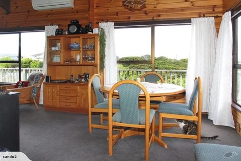 Photo of property in 34 Bodmin Terrace, Camborne, Porirua, 5026