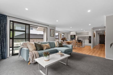 Photo of property in 12 Porokaiwhiri Street, Crofton Downs, Wellington, 6035