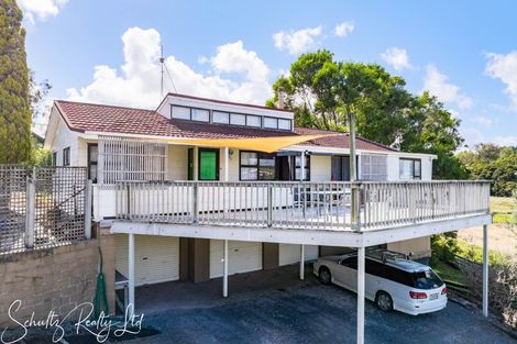 Photo of property in 16 Kaiwaka-mangawhai Road, Kaiwaka, 0975