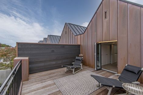 Photo of property in 87 Holly Road, St Albans, Christchurch, 8014