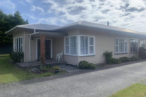 Photo of property in 3 Kowhai Street, Karoro, Greymouth, 7805