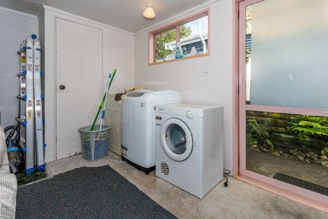 Photo of property in 23 Whiritoa Beach Road, Whiritoa, Whangamata, 3691