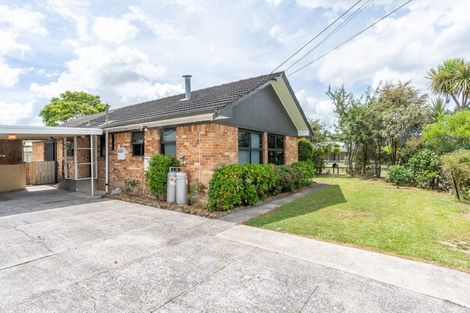 Photo of property in 1 Southsea Crescent, Silverdale, Hamilton, 3216