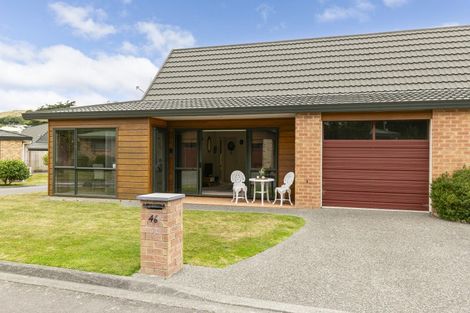 Photo of property in Redwood Village, 46/42 Main Road, Tawa, Wellington, 5028
