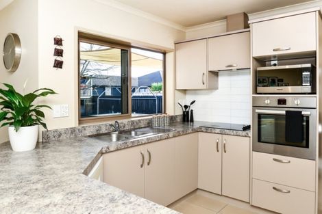 Photo of property in 107 Barrington Drive, Huntington, Hamilton, 3210