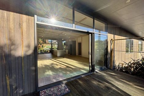 Photo of property in 71a Milton Terrace, Picton, 7220