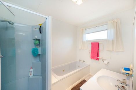 Photo of property in 31 Cook Street, Foxton, 4814