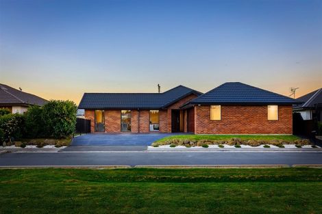 Photo of property in 6 Tutaipatu Avenue, Pegasus, 7612