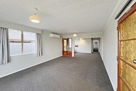 Photo of property in 5 Innes Place, Roslyn, Palmerston North, 4414