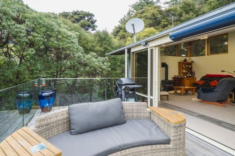 Photo of property in 39 Aylmers Valley Road, Akaroa, 7520