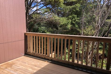 Photo of property in 30/9 Schnapper Rock Road, Greenhithe, Auckland, 0632