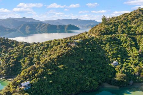 Photo of property in 2067 Kenepuru Road, Te Mahia, Picton, 7282