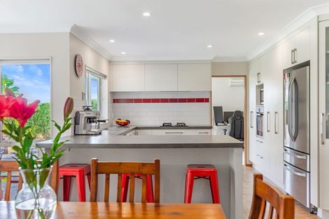 Photo of property in 23 Stableford Drive, Pyes Pa, Tauranga, 3112